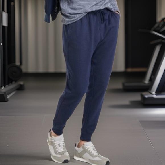 Men’s Fleece Utility Tech Joggers Sz XS - Picture 5 of 13